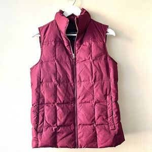 Lands’ End Burgundy Quilted Puffer Vest with Side Pockets - Size S (6-8)